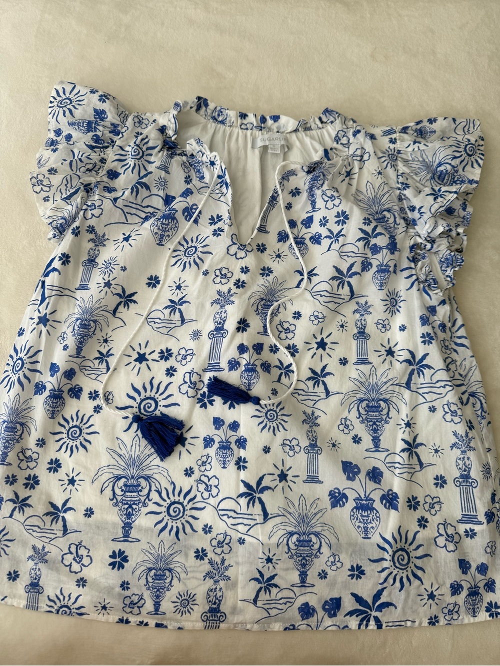 Sugar Lips Azul Tropics Deniza Split Neck Ruffle Top Size Small D87